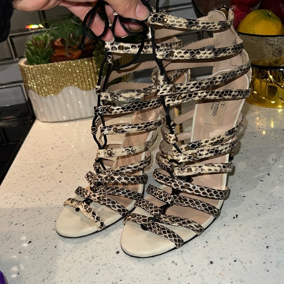 Valentino beige Python micro stud - Picture 1 of 4